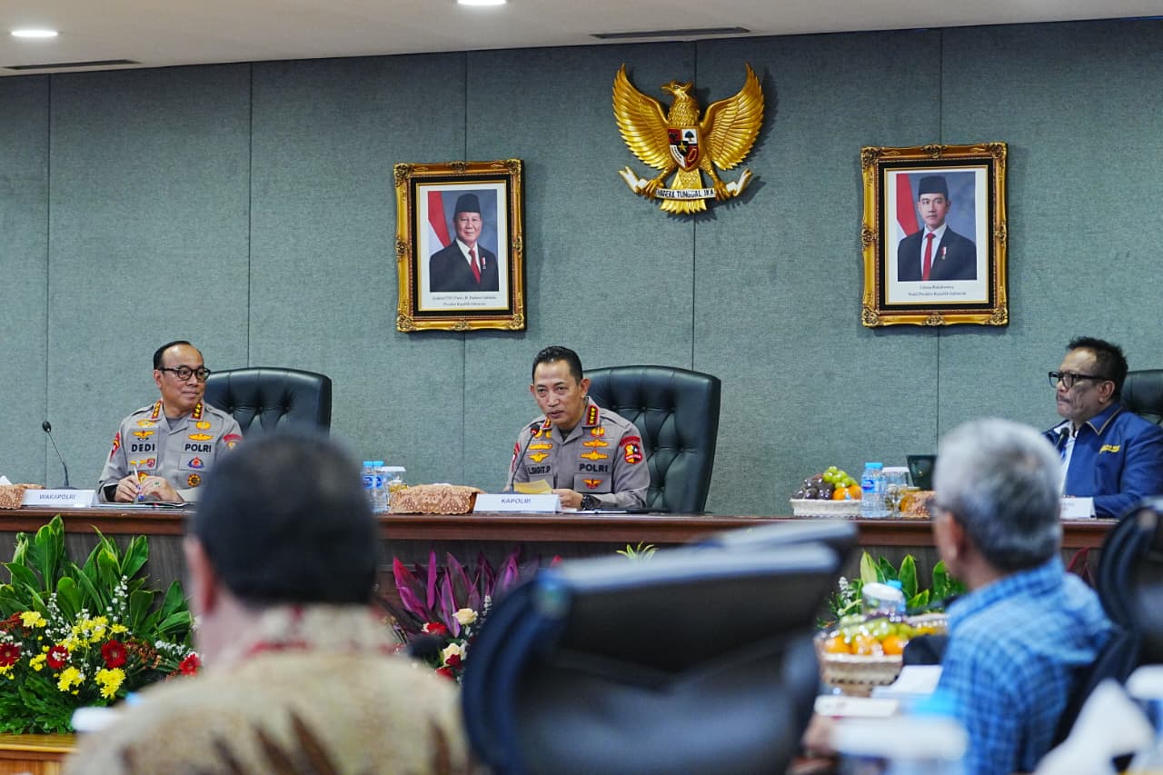 Kapolri Gelar Rapat Akselerasi Transformasi Polri Bersama Pakar dan Akademisi