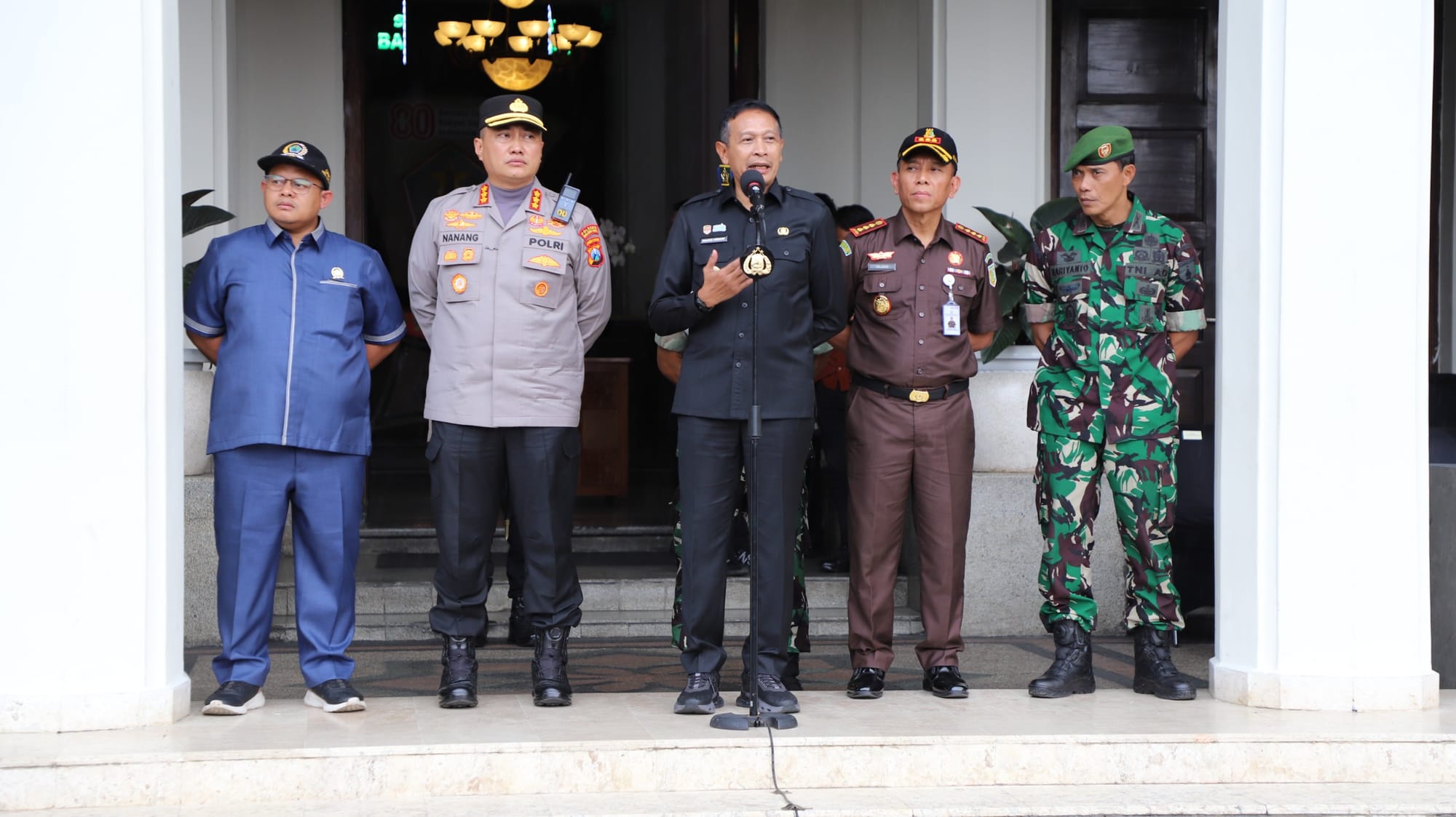 Polresta Malang Kota Gelar Simulasi Sispamkota, Warga Diajak Jogo Malang Aman