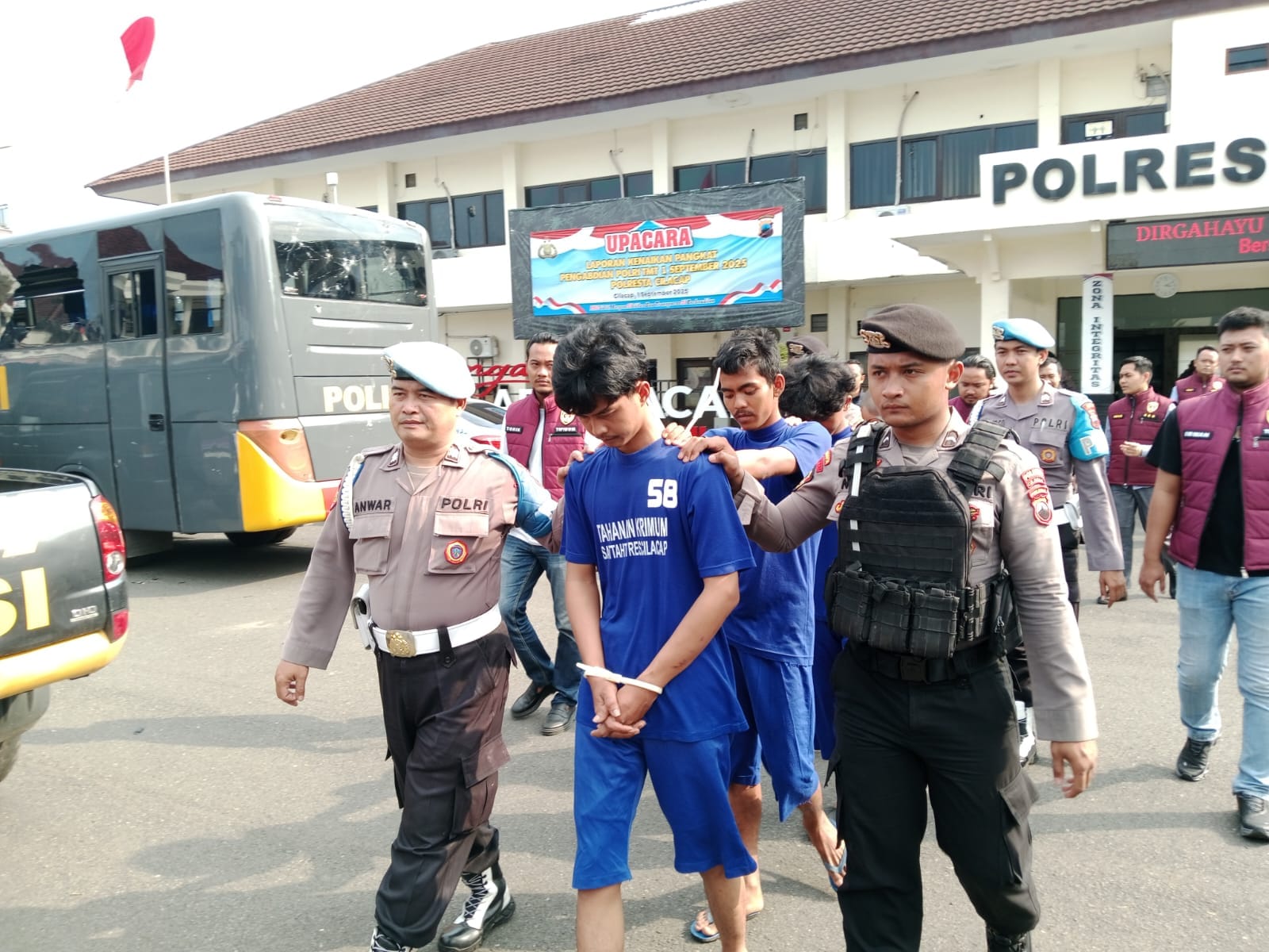Jumlah Tersangka Kerusuhan DPRD Cilacap Bertambah Jadi 23 Orang