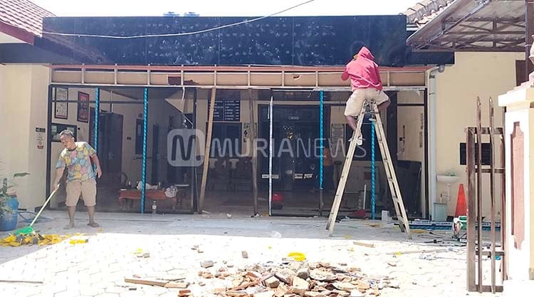 Bangunan Polres Grobogan yang Dirusak Massa Demo Langsung Diperbaiki
