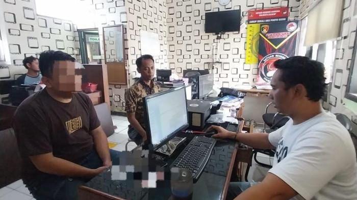 Ditangkap di Depan Rumah, Warga Patimuan Cilacap Terbukti Bawa Sabu Dililit Lakban Hitam
