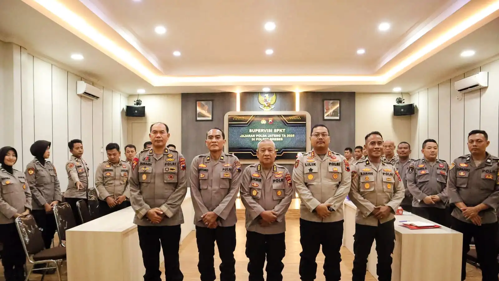 Dorong Pelayanan Cepat, Polda Jateng Lakukan Supervisi SPKT dan Layanan Darurat di Polres Brebes