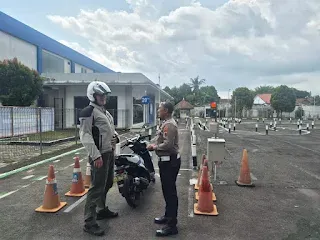 Polresta Banyumas Dorong Profesionalisme Petugas Lewat Coaching Clinic Uji Praktek SIM