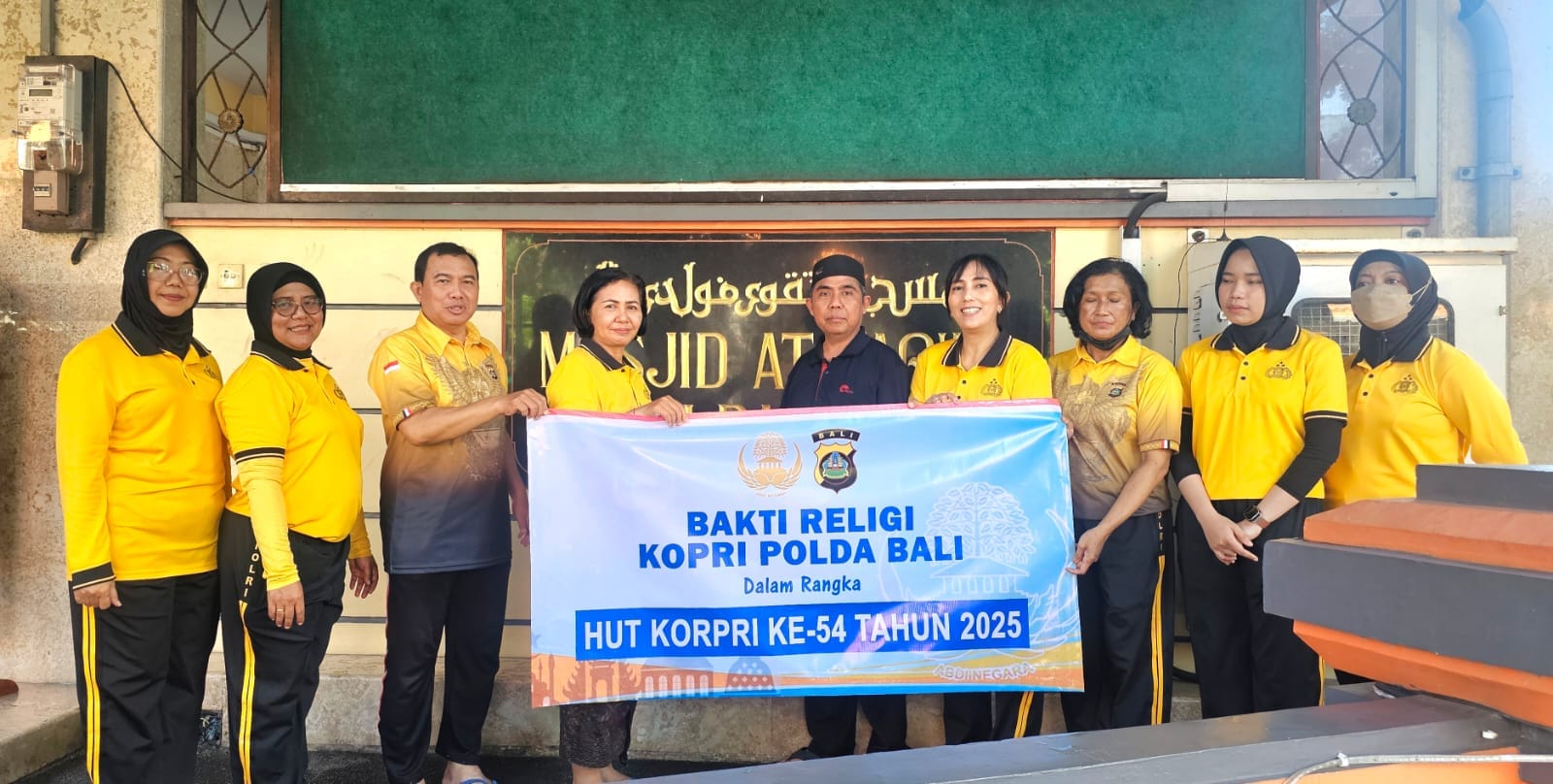 KORPRI Polda Bali Gelar Bakti Religi Lintas Agama dalam Rangka HUT KORPRI ke-54