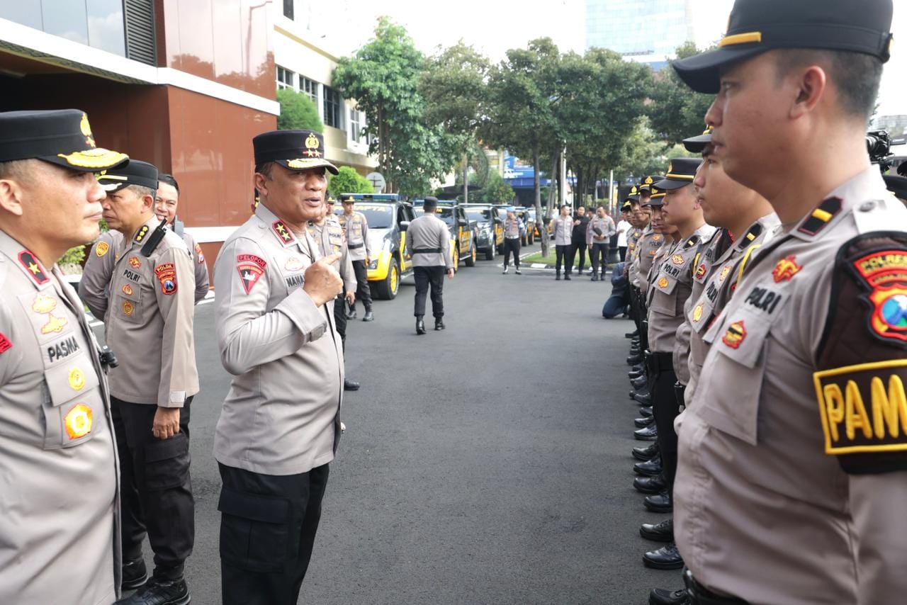 79 Personel Pamapta Dikerahkan, Kapolda Jatim Tekankan Peningkatan Pelayanan Masyarakat