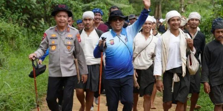 Ekologi dan Sosial dalam Simbiosis: Studi Kehidupan Baduy Dalam
