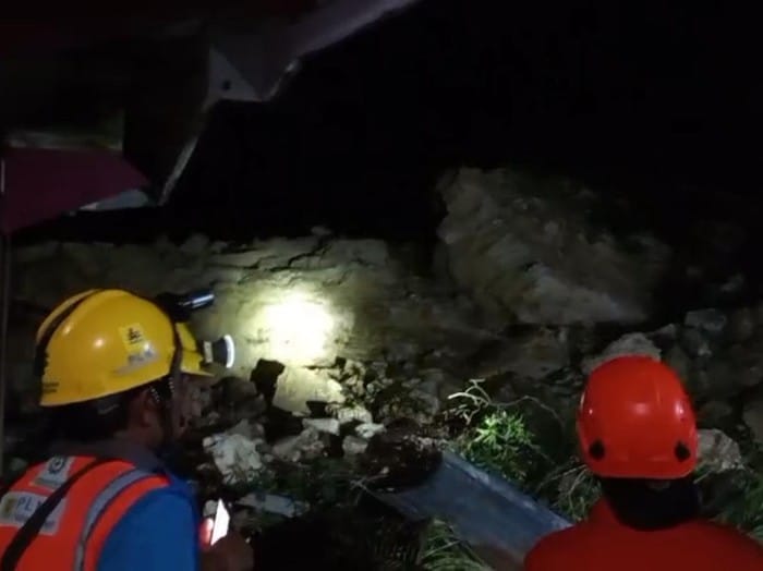 Longsor Tebing Kapur di Ajibarang Banyumas Hantam Tiga Rumah