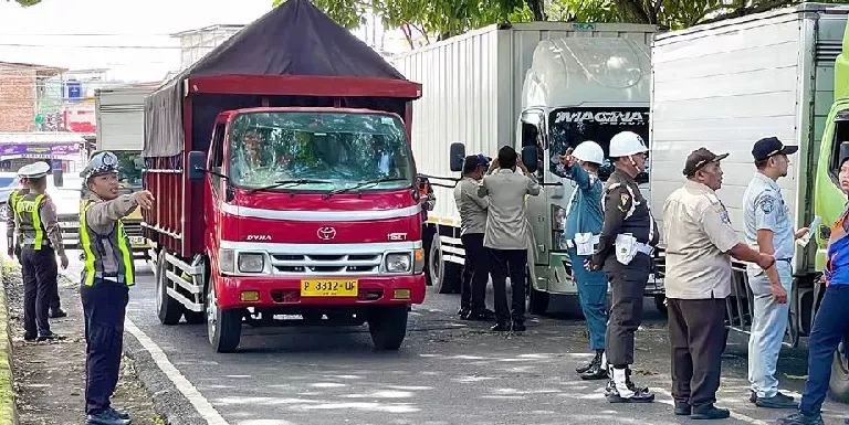 38 Kendaraan Melanggar Lalu Lintas di Kedungkandang Hanya dalam Satu Jam
