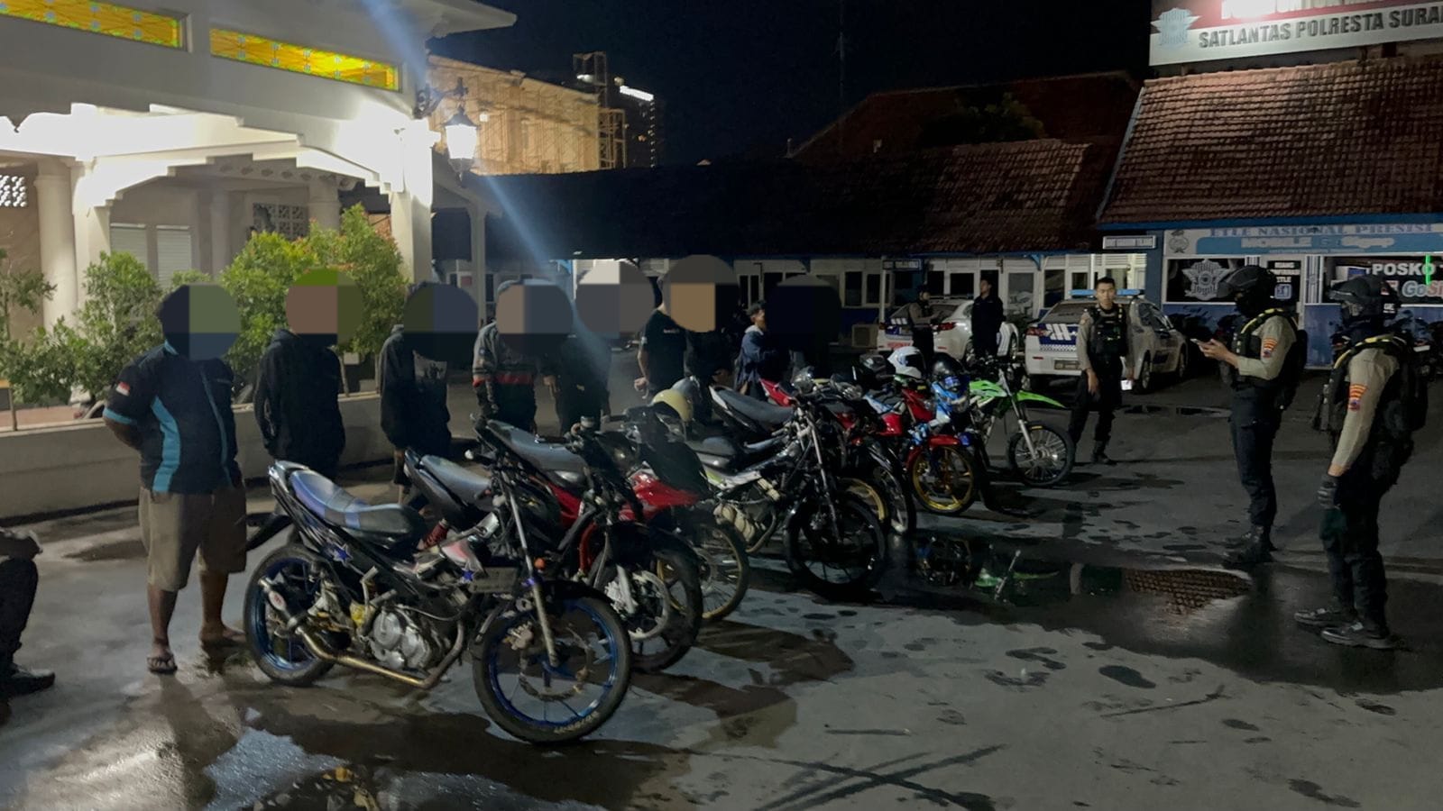 Tim Sparta Samapta Tindak Pelanggar Knalpot Tidak Standar, Puluhan Motor Disita di Surakarta