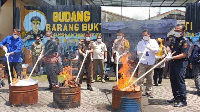Pemusnahan Barang Bukti di Kejari Kota Malang, Kasus Narkoba Tetap Mendominasi