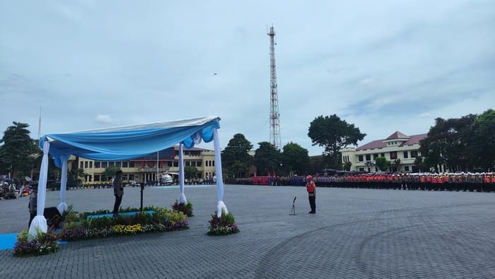 Kapolri Jenderal Listyo Sigit Pimpin Apel Nasional Tanggap Darurat Bencana, 155 Ribu Personel Siaga di Seluruh Indonesia
