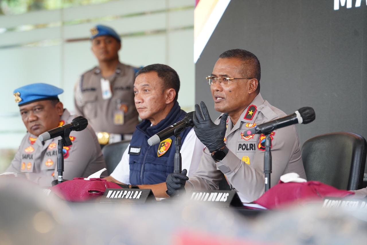 Polda Jateng Komitmen Usut Tuntas Aksi Unjuk Rasa Anarkis di Pati, Tangkap Enam Pelaku Pengrusakan dan Pengeroyokan