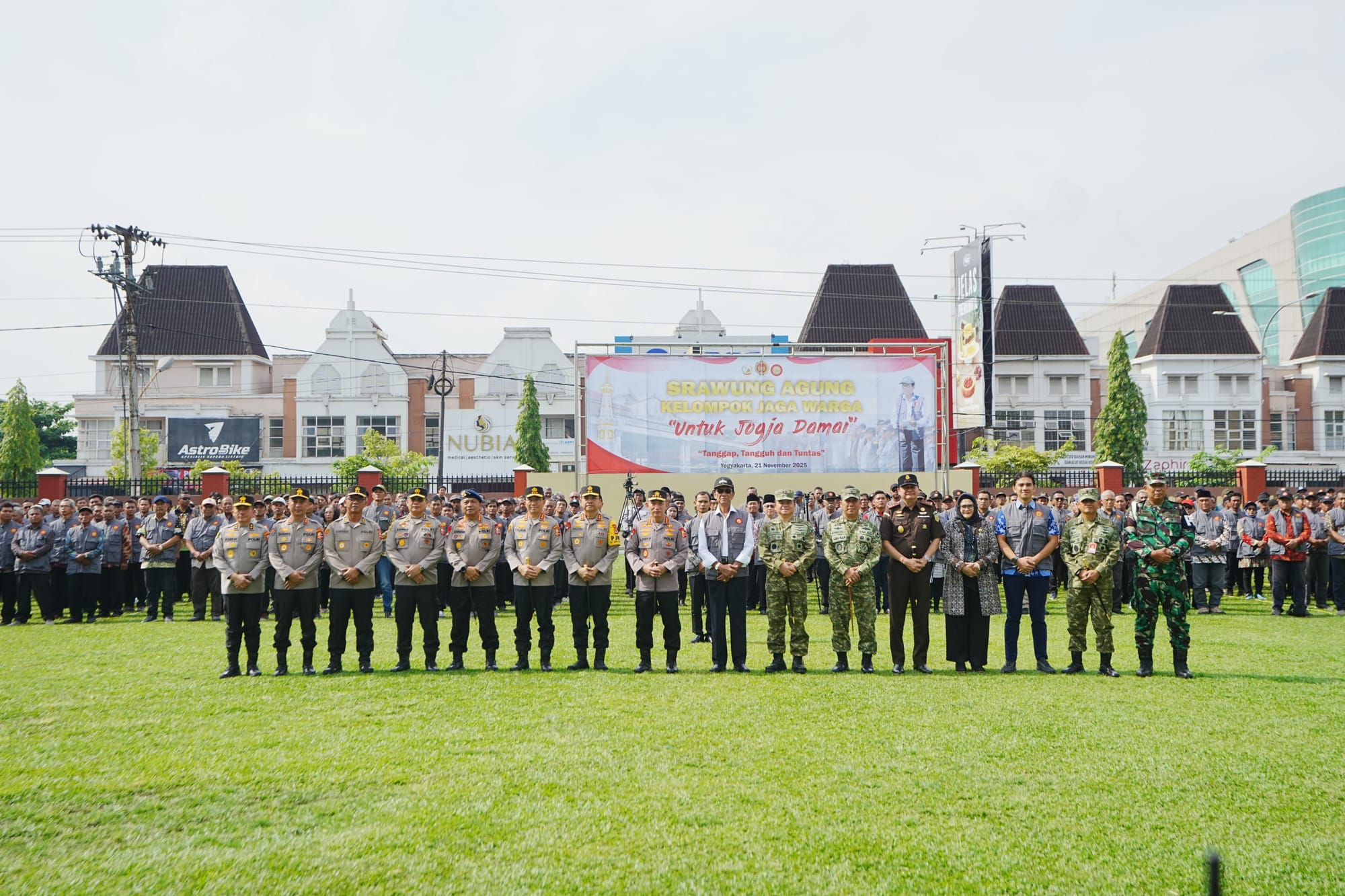 Apel Srawung Agung DIY: Kapolri Dorong Kolaborasi Polisi dan Masyarakat