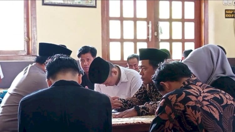 Terjerat Kasus Pengeroyokan, Seorang Tahanan Dinikahkan di Polres Grobogan