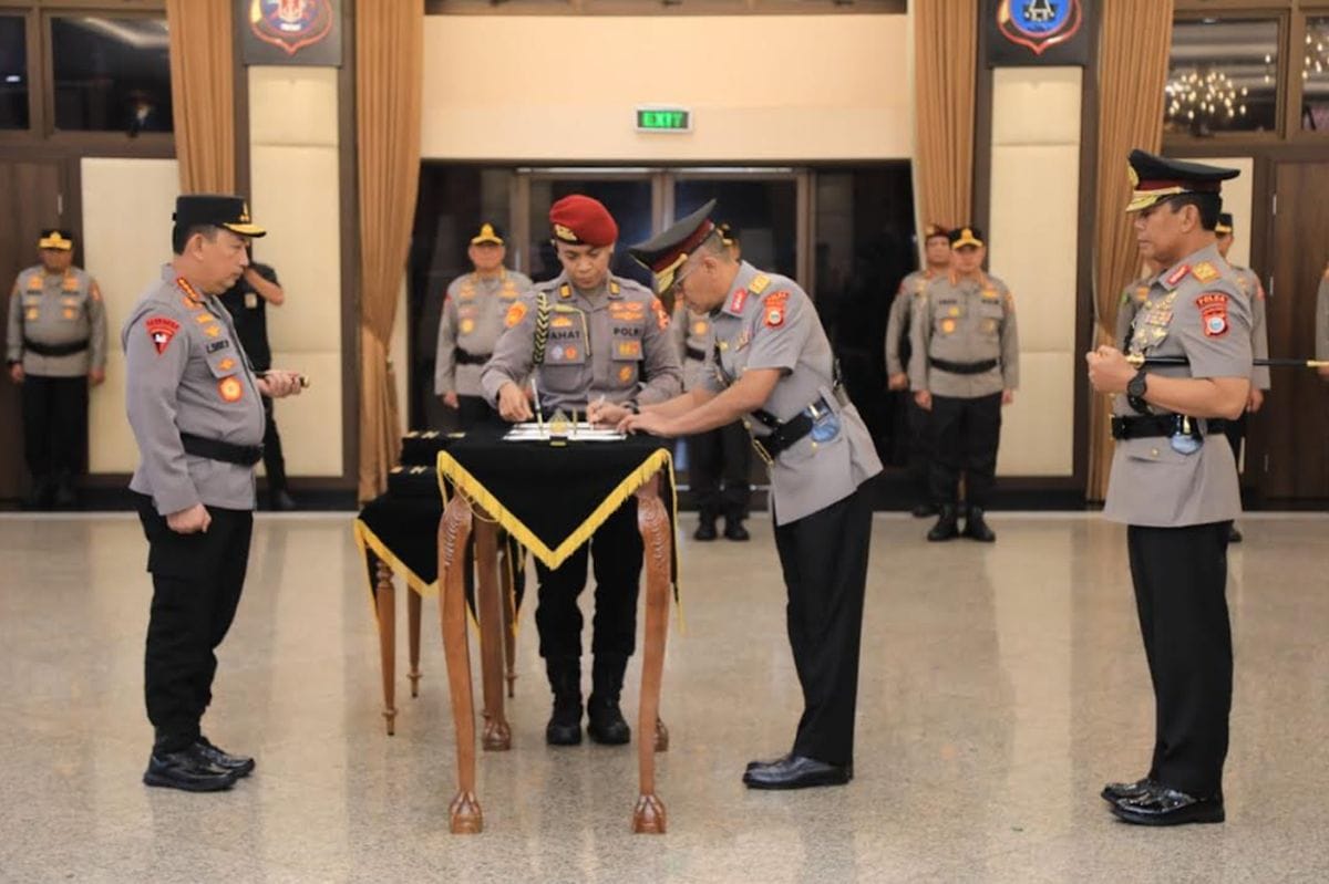Kompolnas Tegaskan Polri Masih Dapat Menduduki Jabatan Sipil