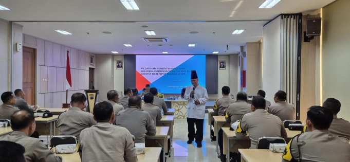 Polda Jateng Bekali Satbinmas dan Bhabinkamtibmas Jadi Da’i Kamtibmas dan Khotib