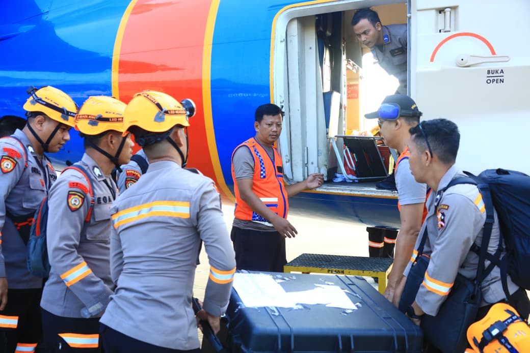 Hari Ketiga Pengiriman, Polri Tambah 3,8 Ton Logistik untuk Operasional Lapangan