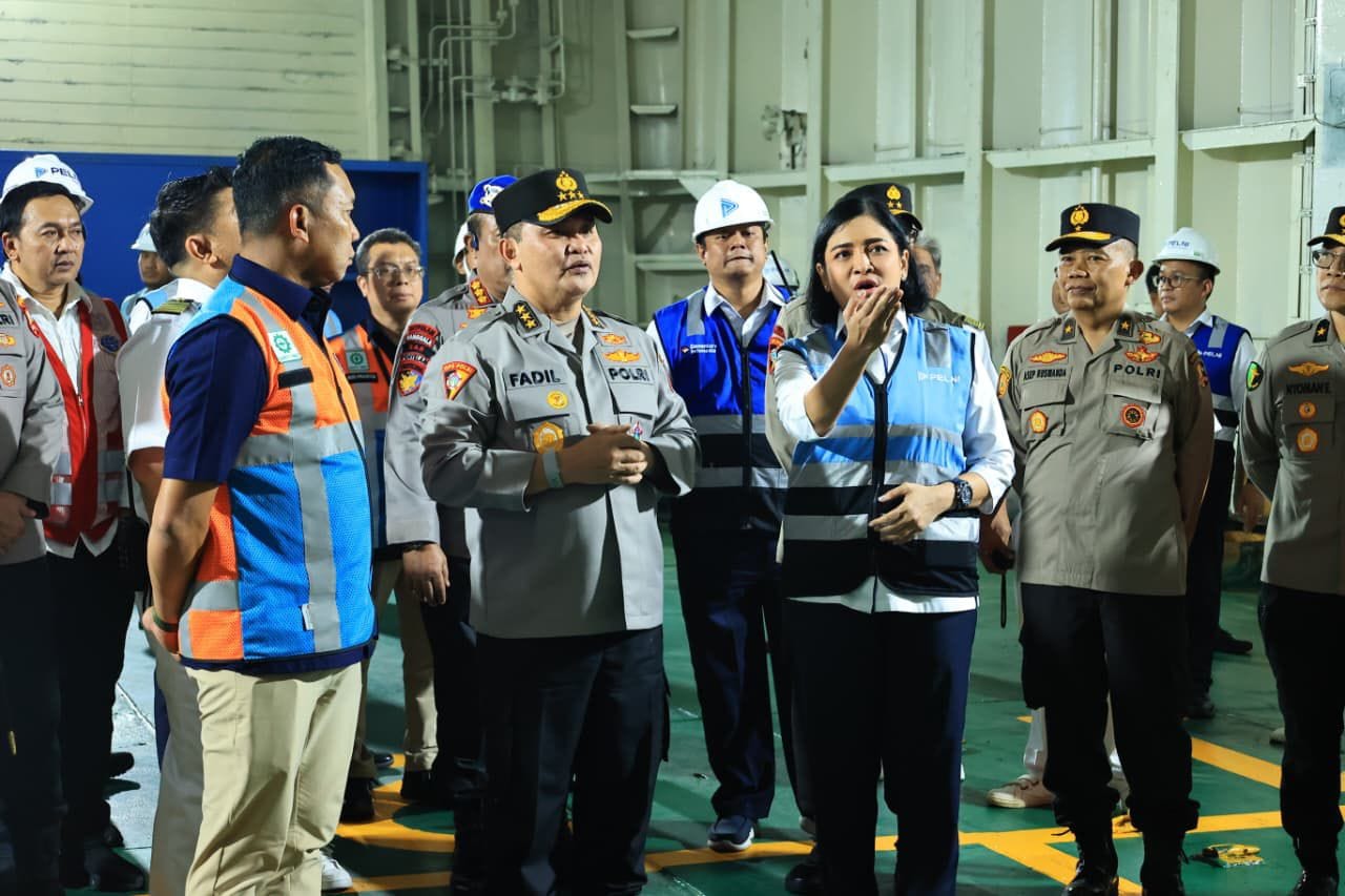 Polri Terus Kirim Pasukan dan Logistik ke Wilayah Terdampak Bencana di Sumatera Bersama PT Pelni