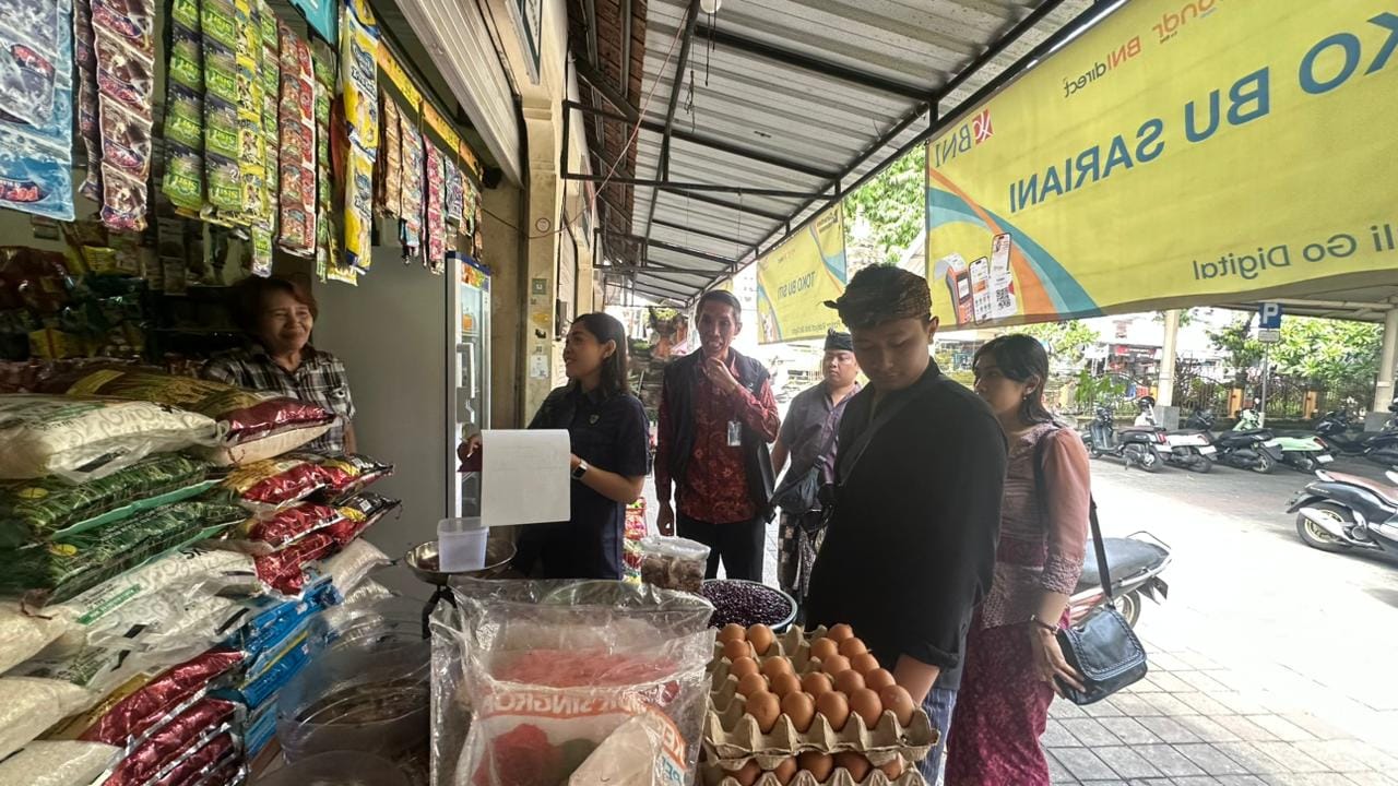 Jelang Akhir Tahun, Satgas Pangan Polda Bali Turun ke Pasar Awasi Harga dan Stok Beras
