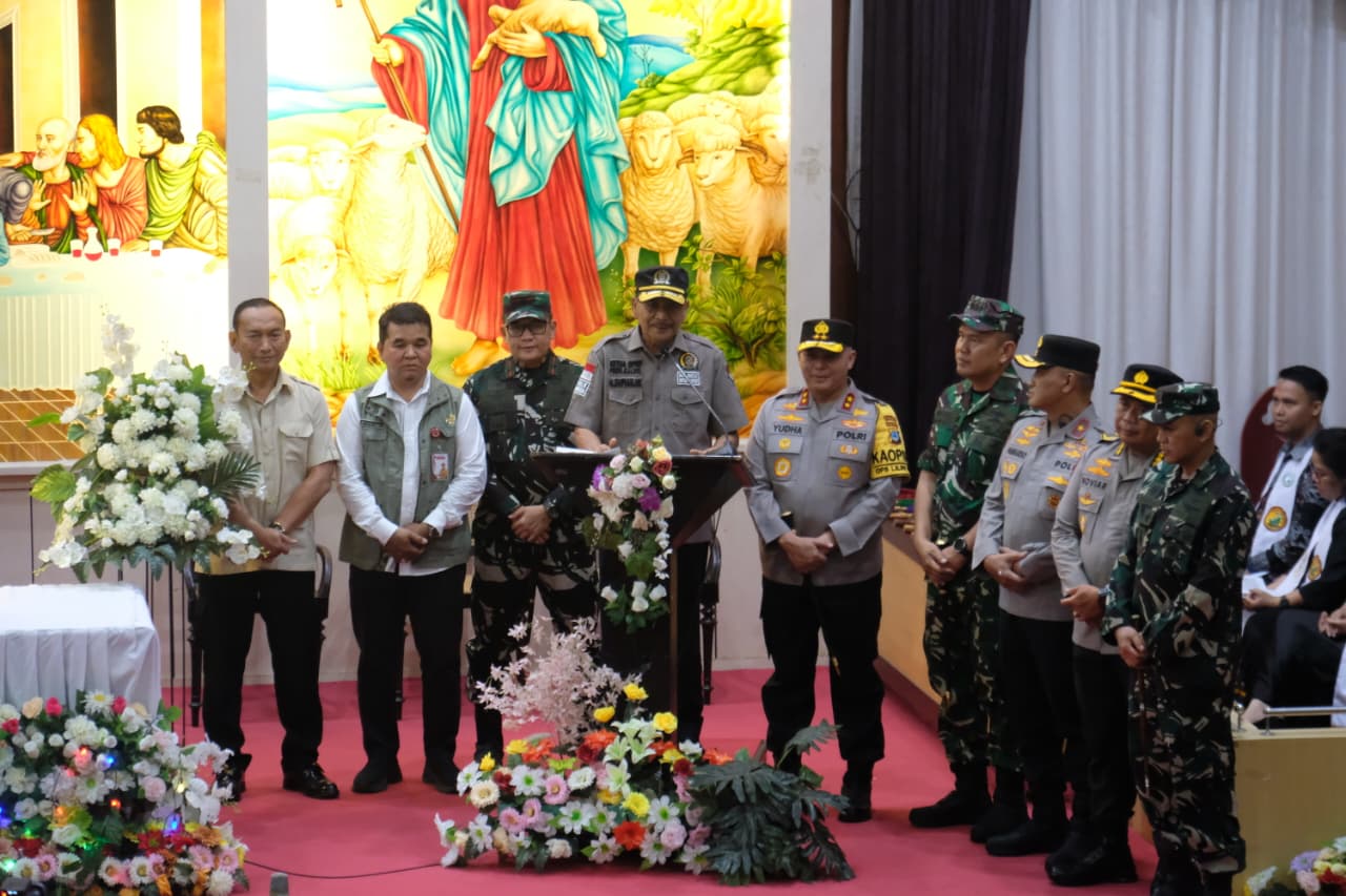 Pastikan Ibadah Natal Aman, Kapolda Kalsel Cek Langsung Pengamanan di Banjarmasin