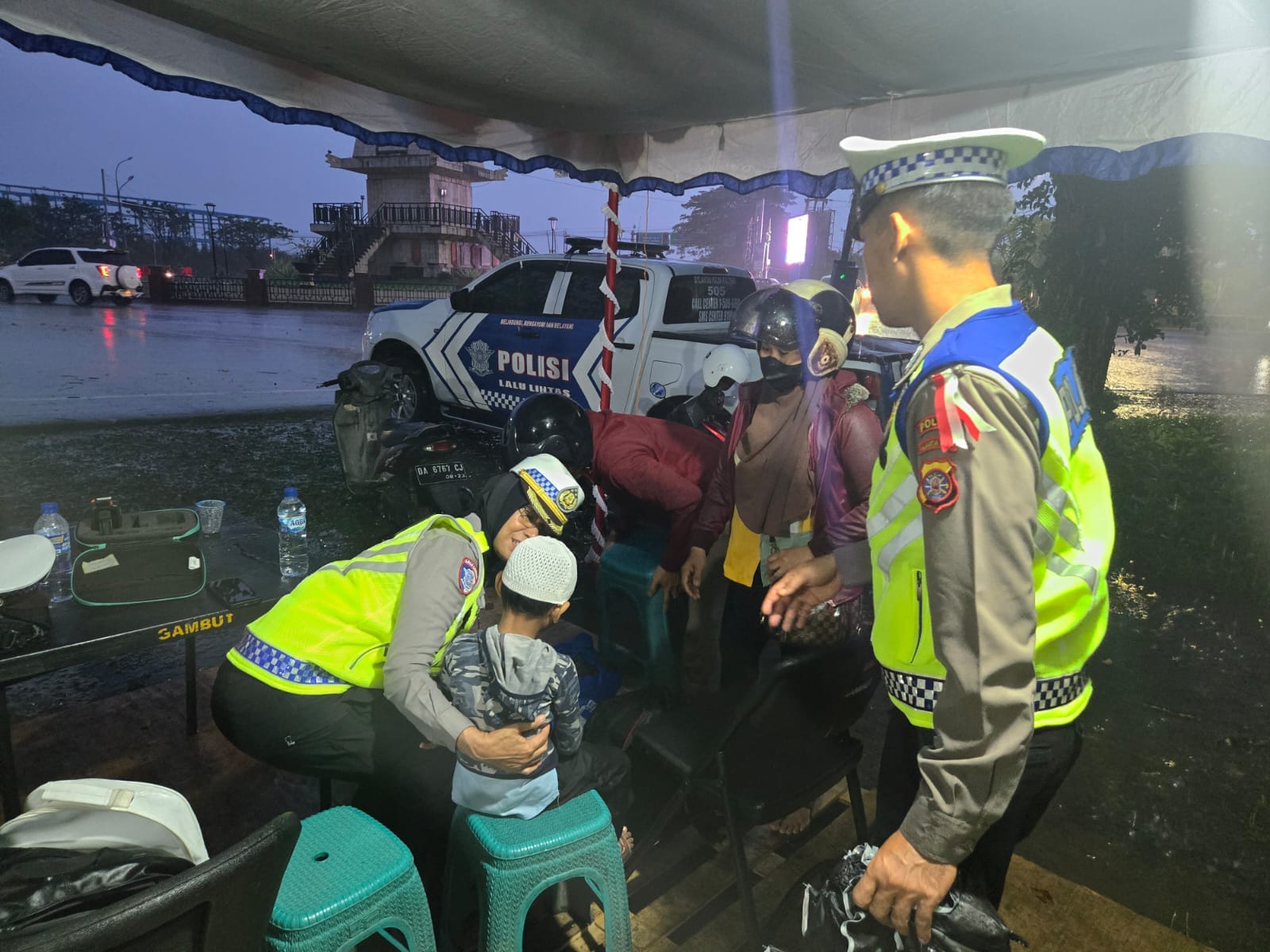 Jamaah Haul Guru Sekumpul di Kalsel Dapat Dukungan Layanan Kesehatan Gratis dari Polda Kalteng