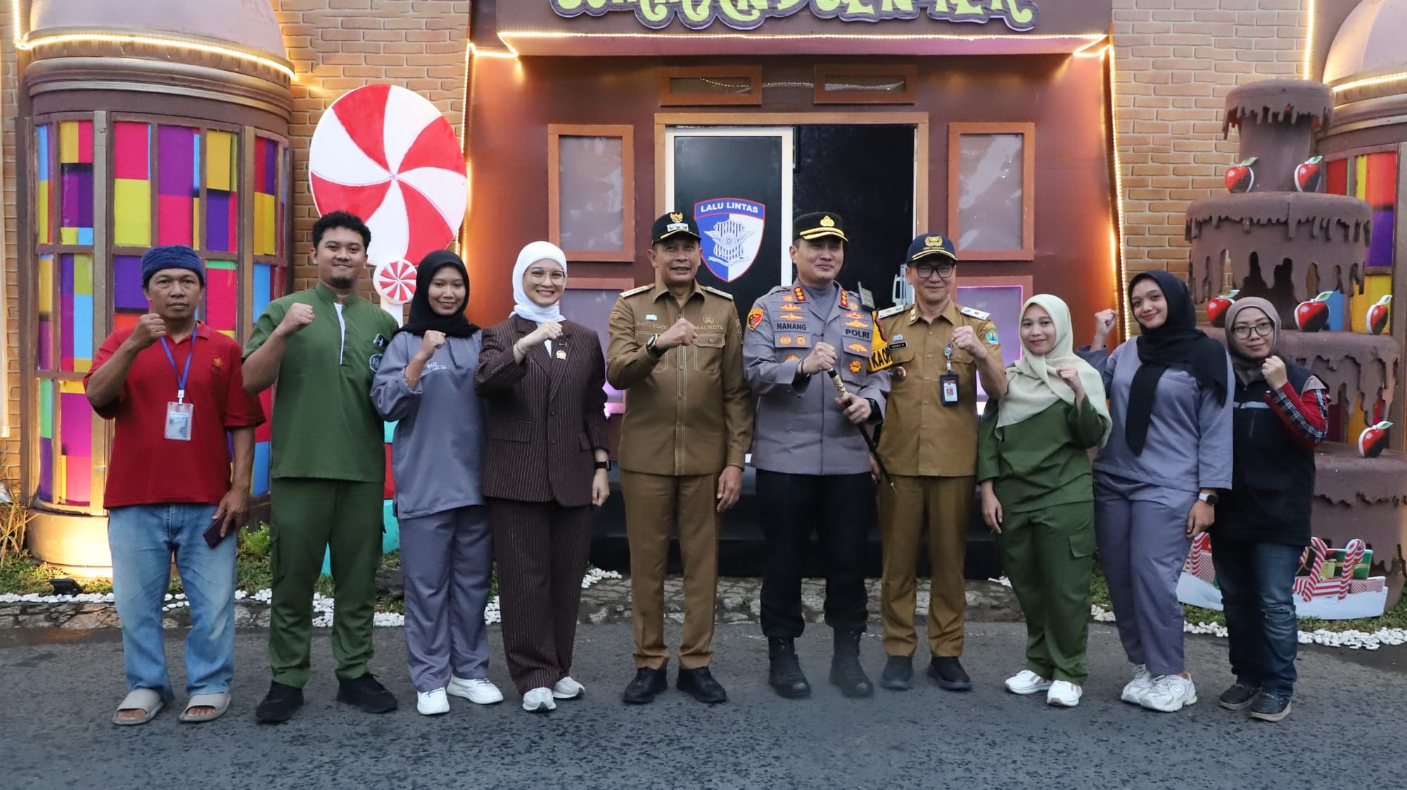 Pengecekan Pos Nataru, Kapolda Jatim Tegaskan Komitmen Jaga Keamanan di Malang Raya