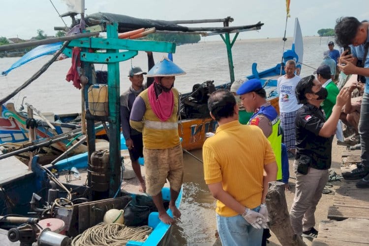Nelayan Angkat Mayat dari Laut Jepara, Misteri Kematian Masih Diselidiki Polisi