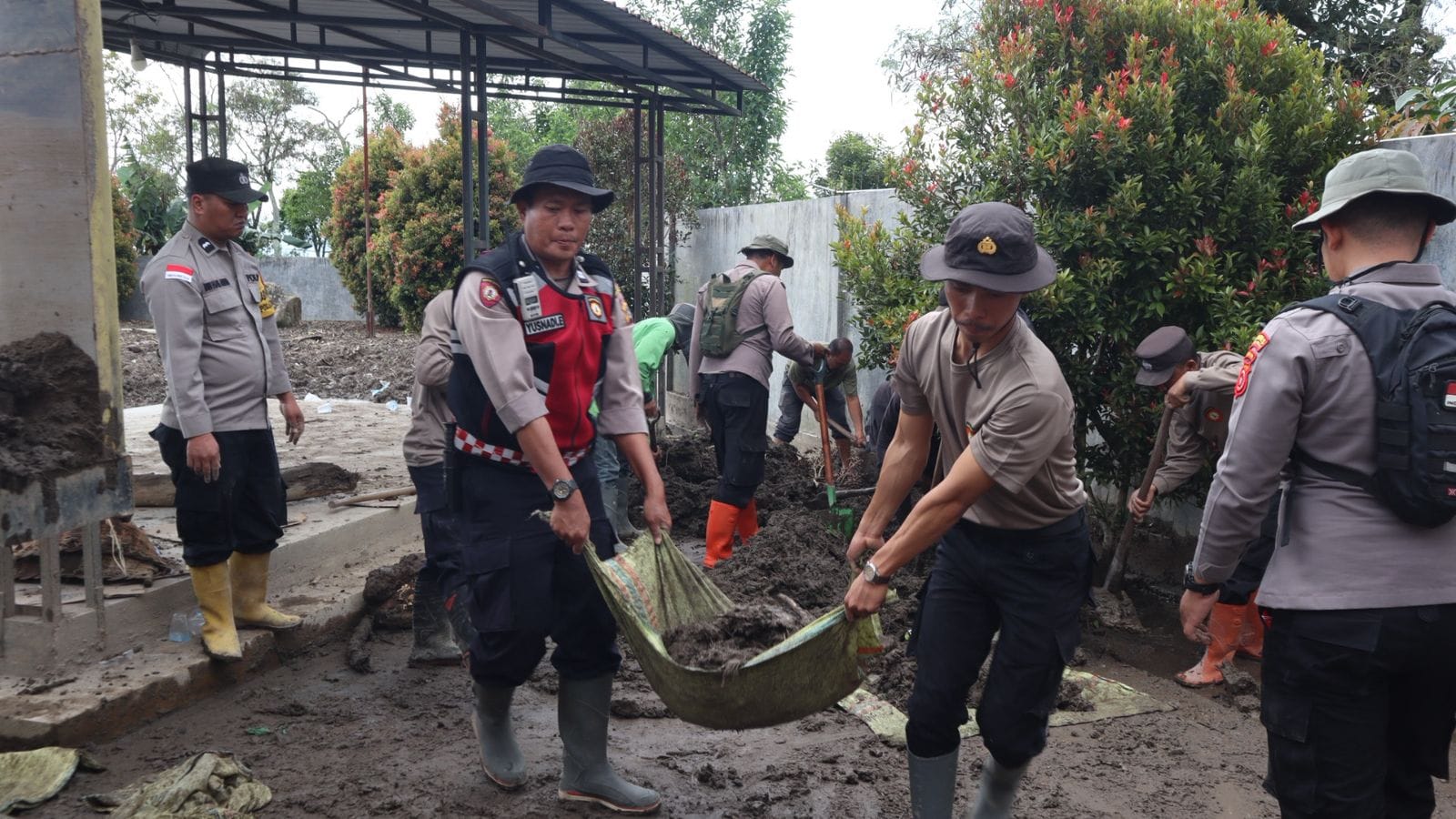 Sinergi Polisi dan Warga, Masjid Syuhada Bener Meriah Bangkit Pascabencana