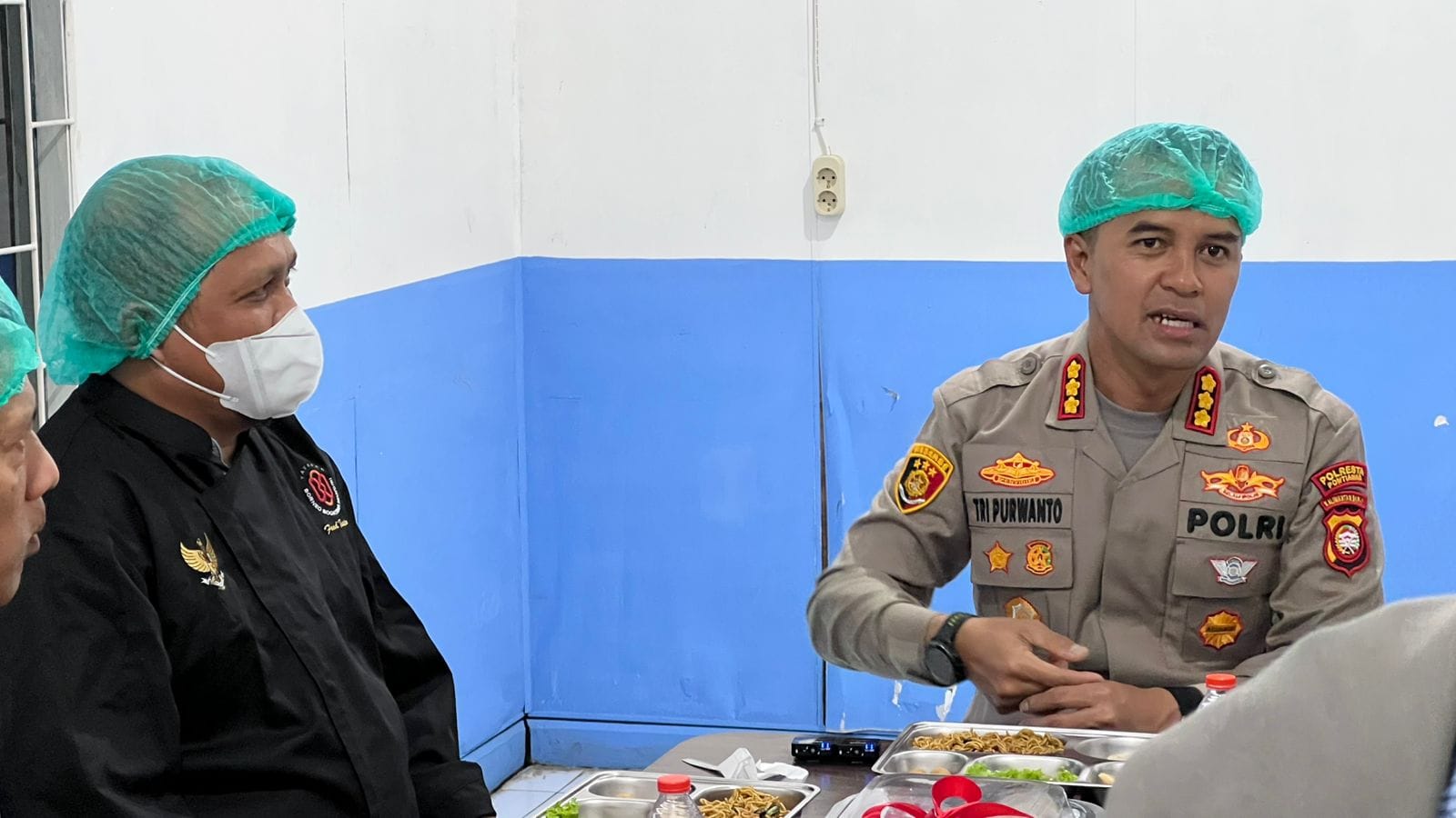 Dapur SPPG 1 Dicek, Kapolresta Pontianak Tegaskan Standar Kebersihan dan Gizi