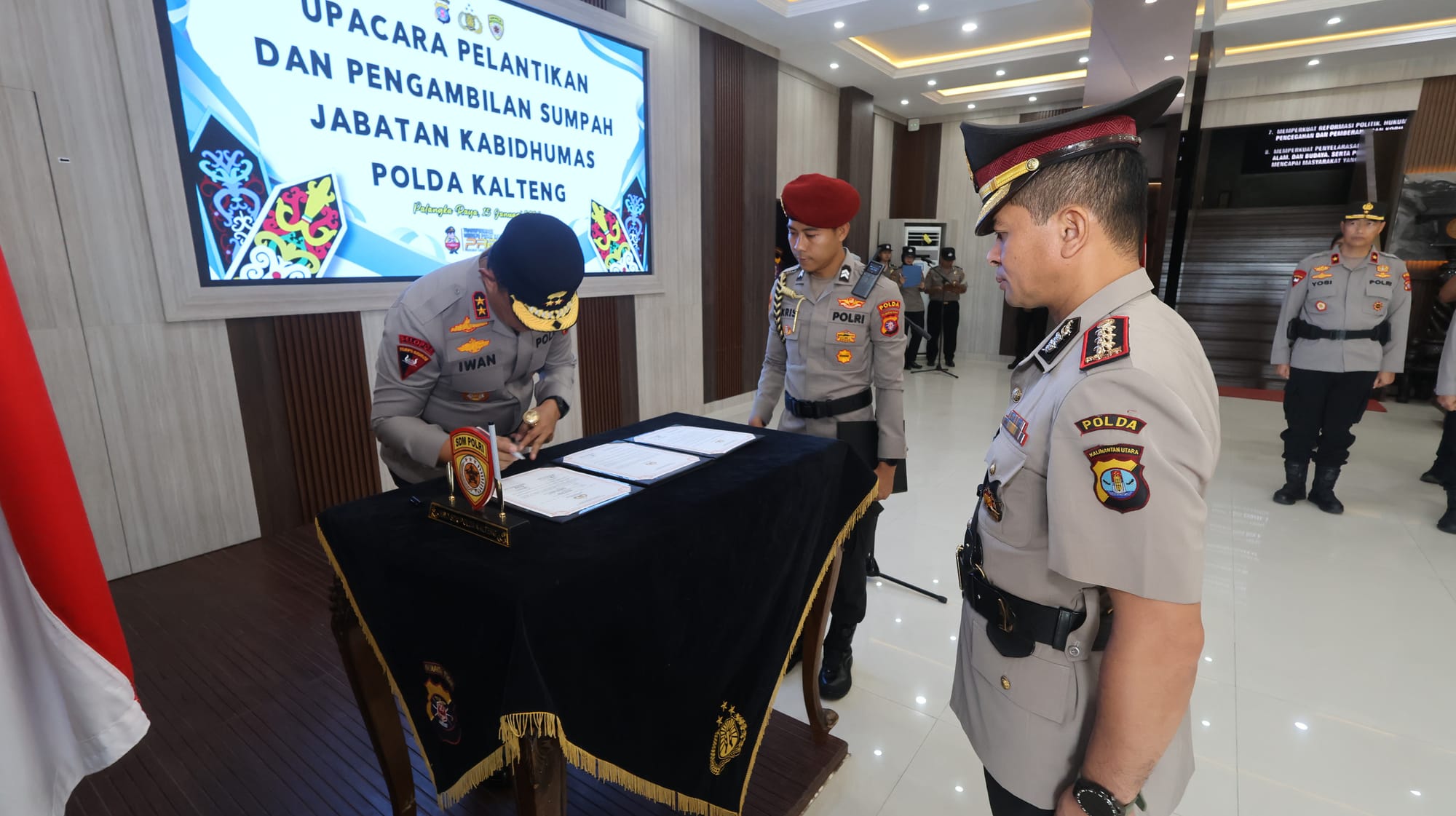 Alumni Akpol 1998 Kombes Pol Budi Rachmat Dipercaya Jabat Kabidhumas Polda Kalteng