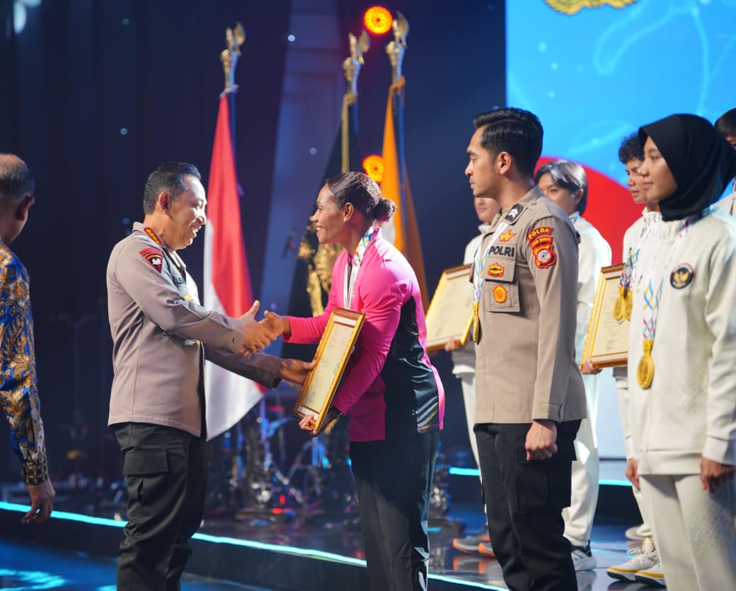Kapolri Apresiasi Atlet Berprestasi SEA Games 2025, Puluhan Personel Polri Diganjar Reward dan Promosi