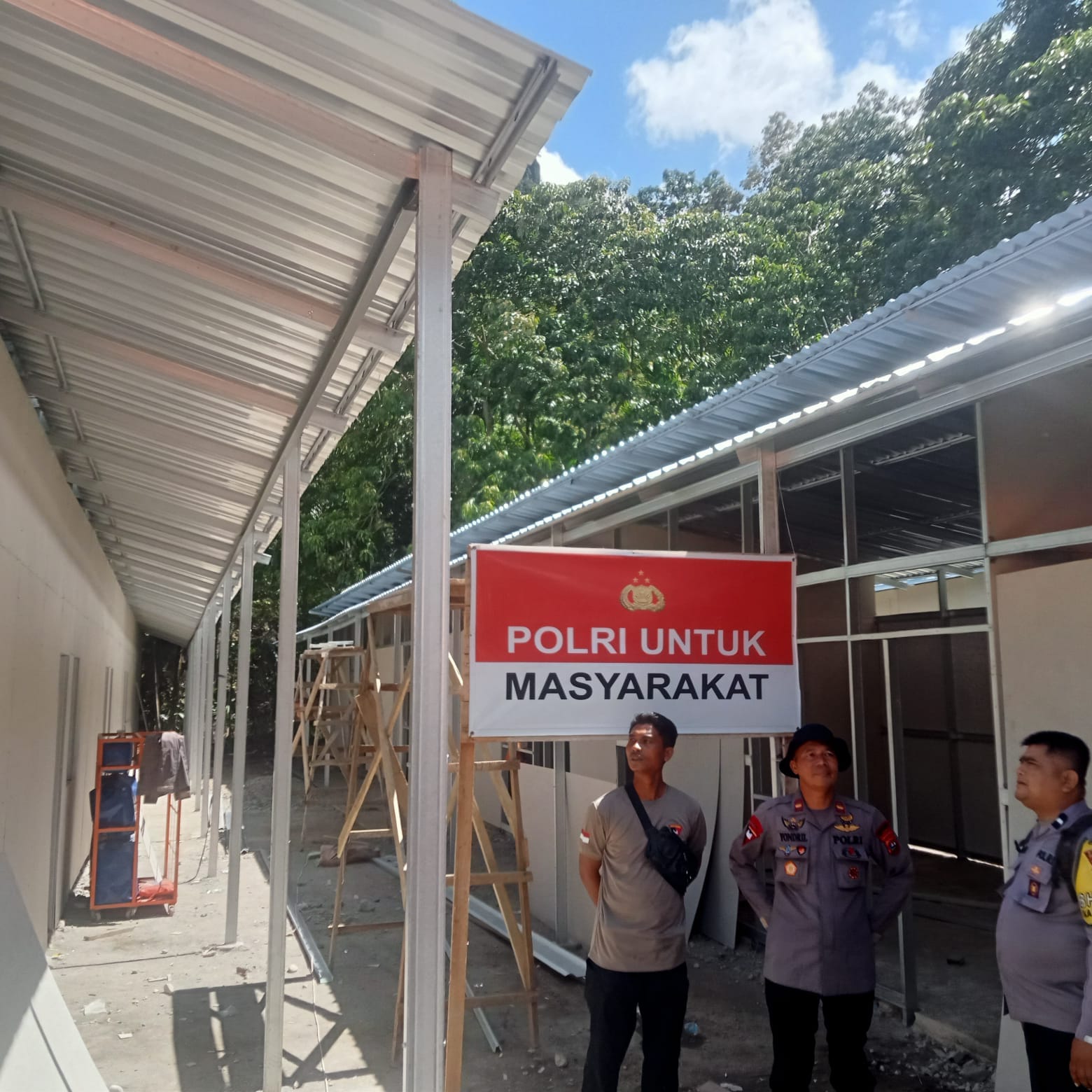 Polda Sumbar Genjot Pembangunan Huntara Puluik Puluik untuk Warga Terdampak Bencana