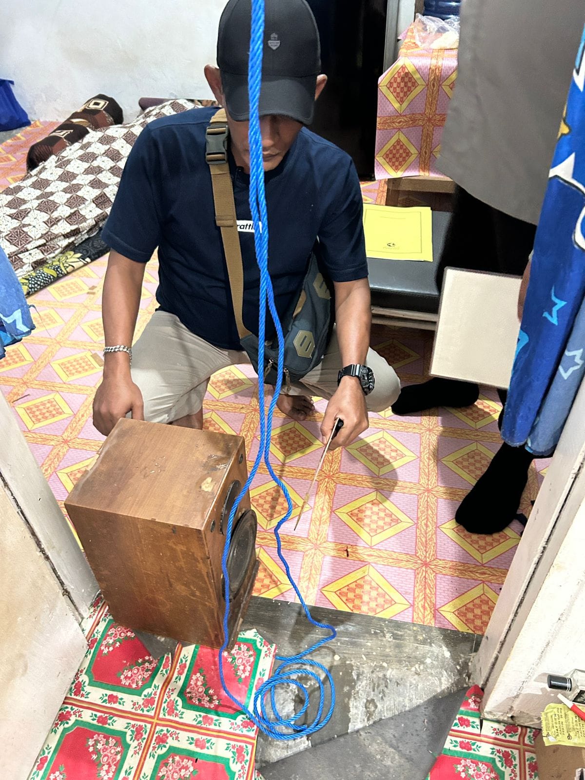 Personel Polsek Cempaga Hulu Polres Kotim Amankan TKP Penemuan Warga Gantung Diri