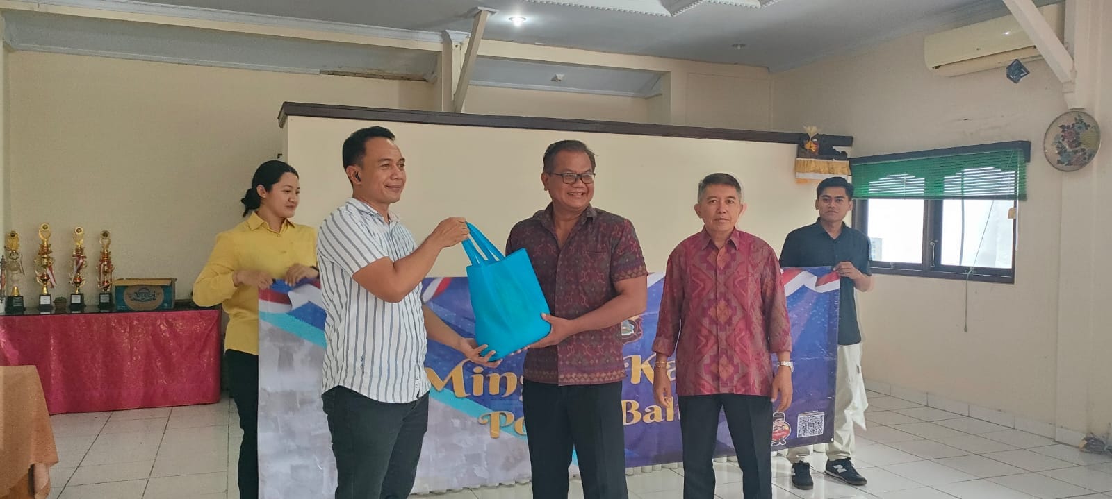 Polda Bali Gelar Minggu Kasih di HPI, Tingkatkan Kedekatan dengan Masyarakat dan Pariwisata