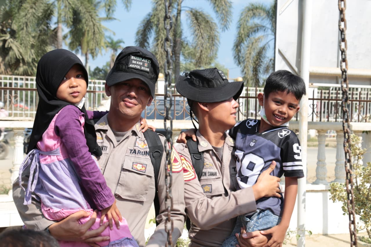 Bedah Sekolah, Kepsek Bersyukur atas Kepedulian Taruna Akpol
