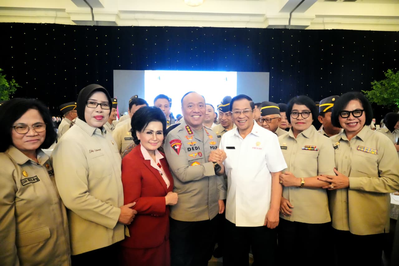 Bertemu Wakapolri, Agum Gumelar Tekankan Polri Berada di Bawah Presiden