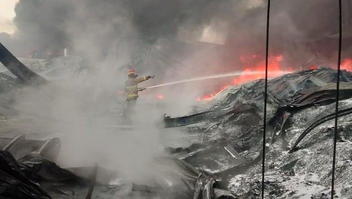 Pabrik Busa di Jepara Ludes Terbakar, Kerugian Ditaksir Rp 5 Miliar