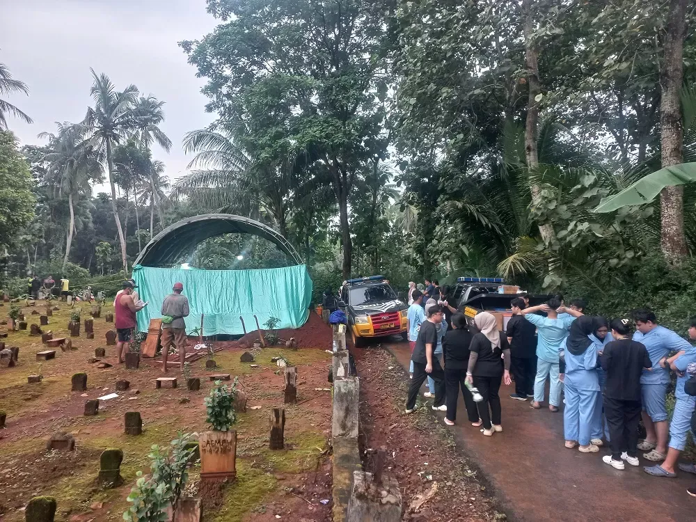 Ungkap Kasus Gingseng Oplosan, Polda Jateng Lakukan Ekshumasi di Jepara