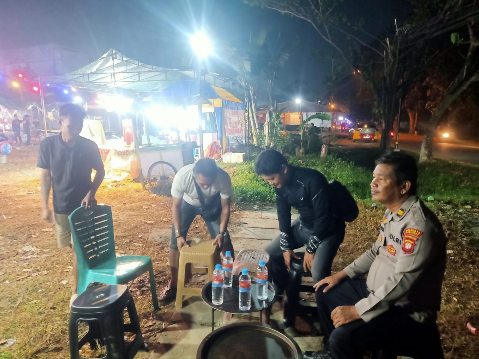 Antisipasi Gangguan Kamtibmas, Polsek Pontianak Barat Gencarkan Patroli Dialogis