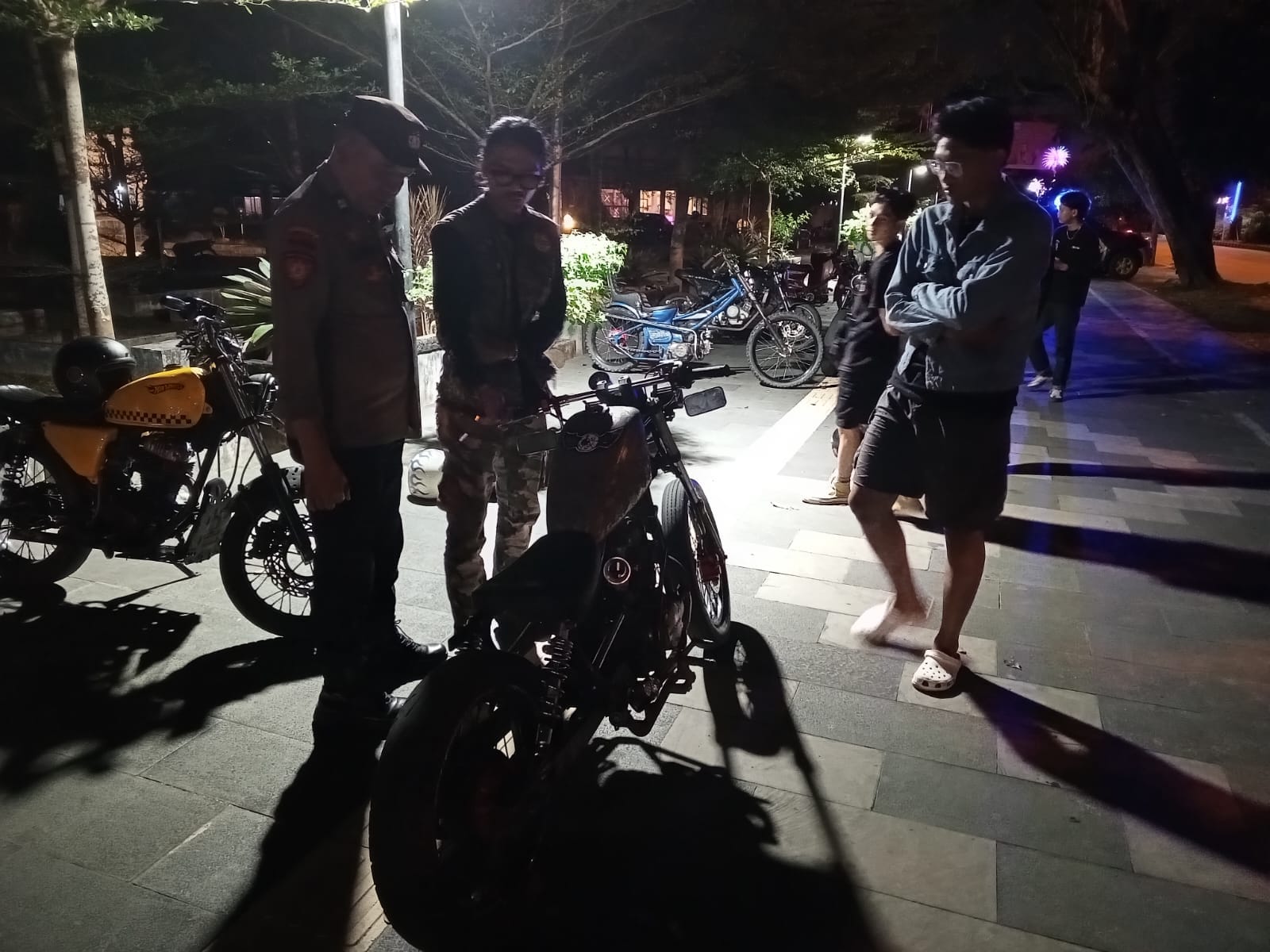 Jalan Ahmad Yani Jadi Sasaran Patroli Stasioner Polsek Pontianak Selatan