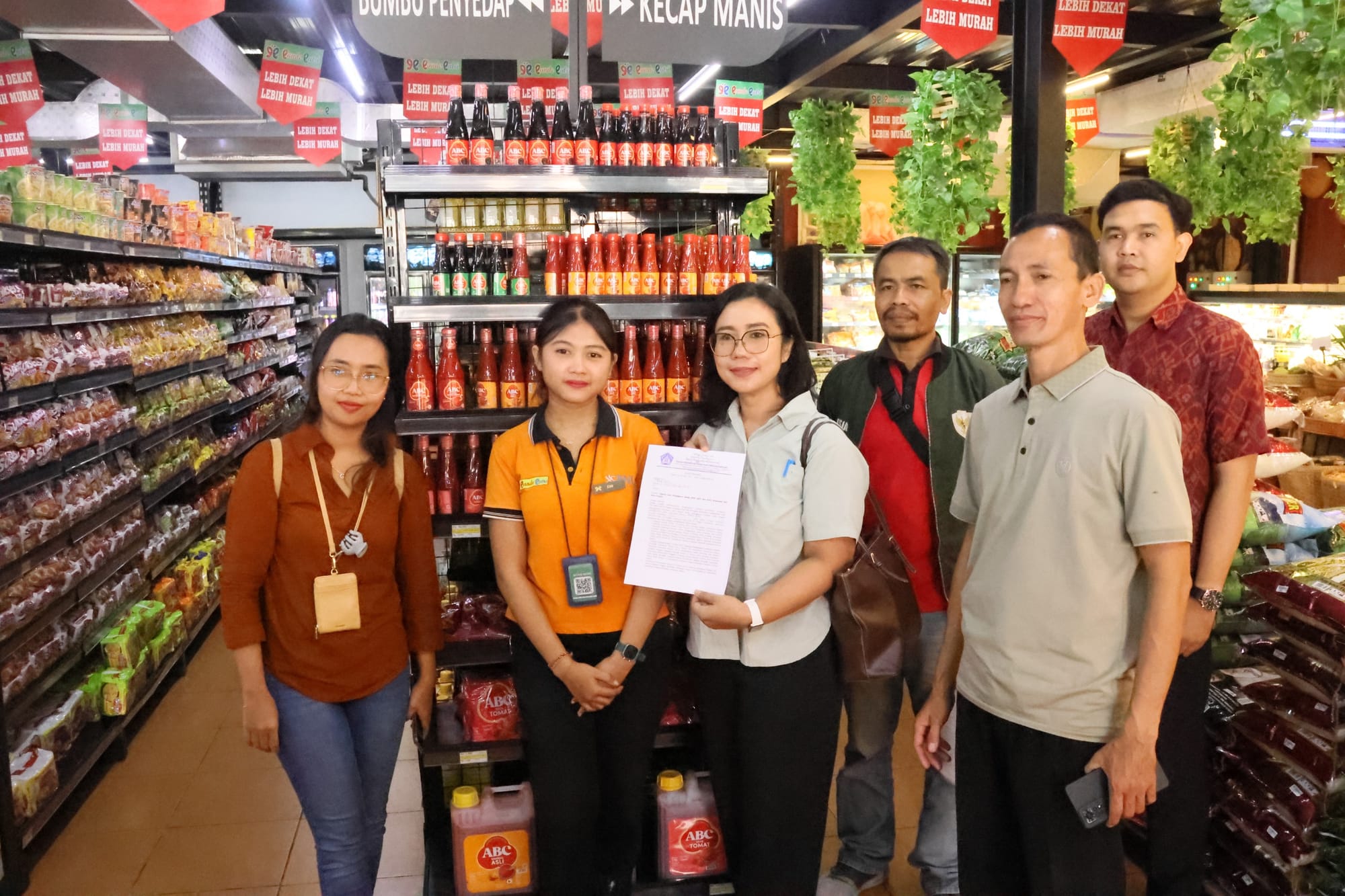 Stabilkan Harga 14 Bahan Pokok Jelang Hari Raya, Satgas Saber Pangan Polda Bali Gencarkan Sidak Pasar