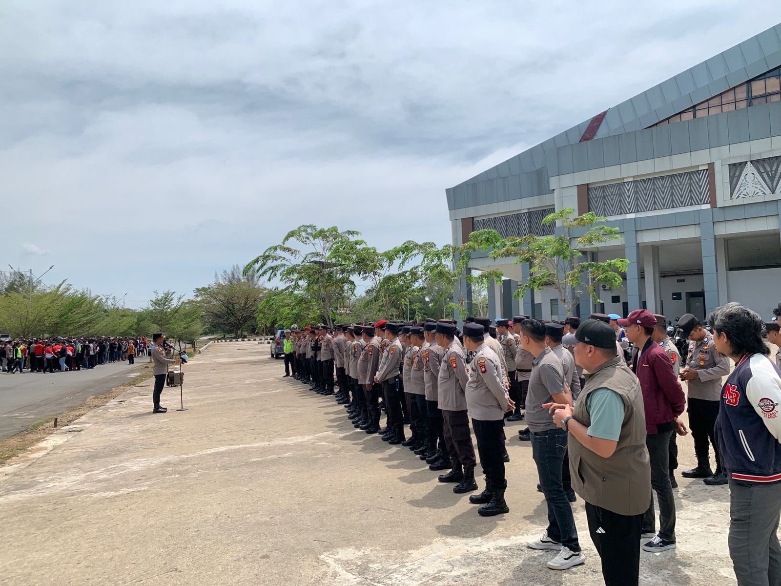 Ratusan Personel Diterjunkan, Polresta Pontianak Amankan Final Liga 4 Kalbar