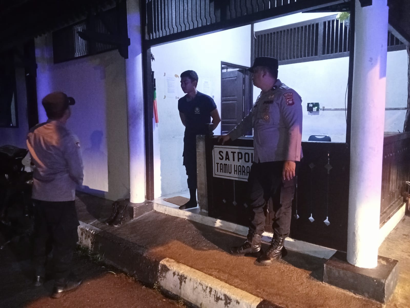 Patroli Dialogis Polsek Pontianak Selatan Jaga Keamanan Lingkungan