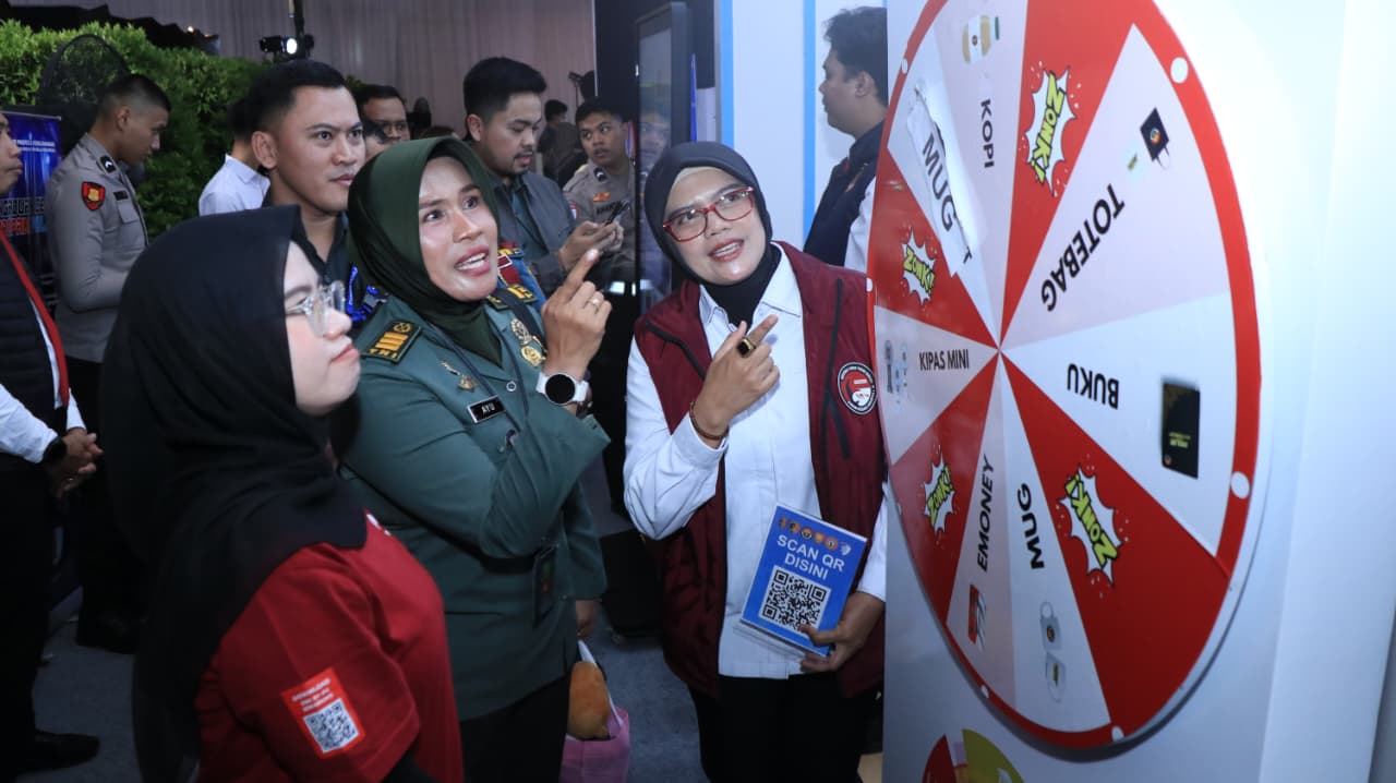 Diserbu 956 Pengunjung, Booth Polri Sabet Juara 3 Terbaik di Pameran Kampung Hukum MA 2026