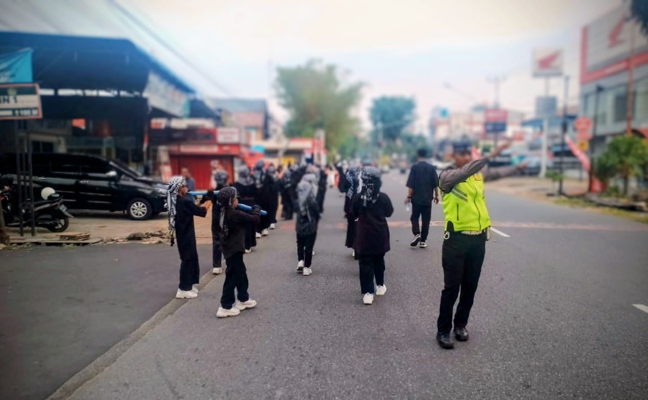 Pastikan Keamanan dan Kelancaran, Polsek Pontianak Kota Amankan Pawai Ta’aruf