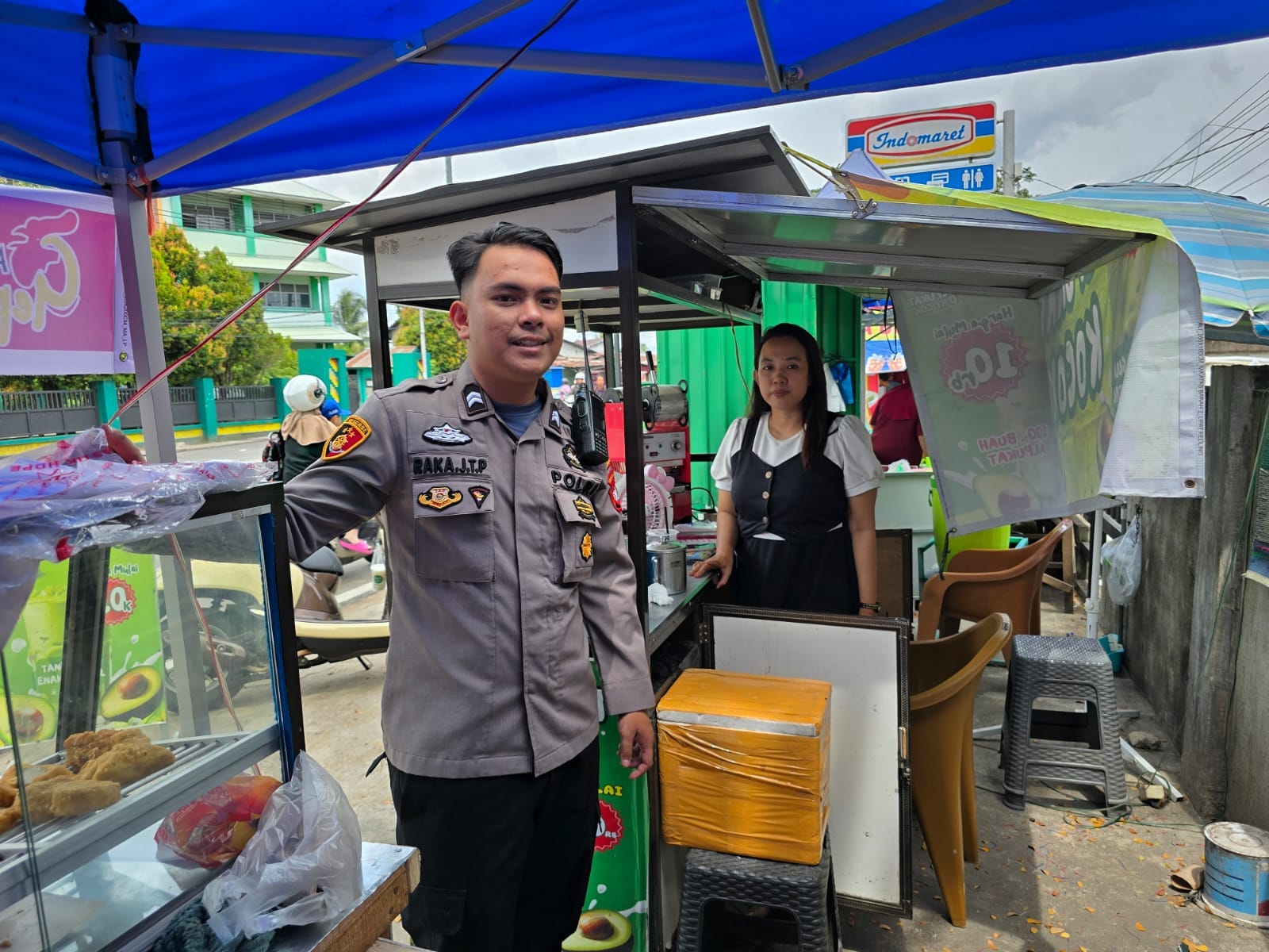 Dari Toko ke Warung Kaki Lima, Polisi Ajak Warga Bersatu Jaga Keamanan Lingkungan