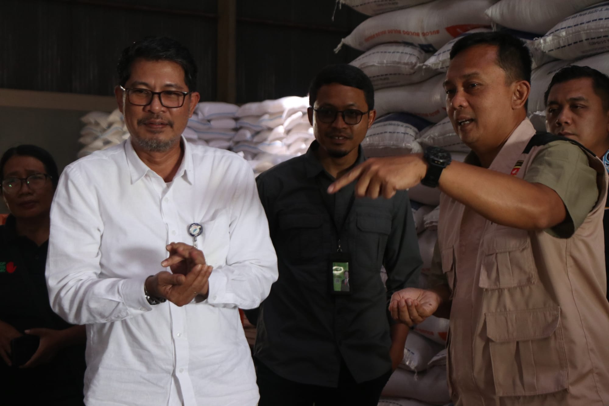 Turun Langsung di Wilayah Bali, Satgas Saber Pangan Polri Sidak Pasar dan Distributor Pangan Denpasar