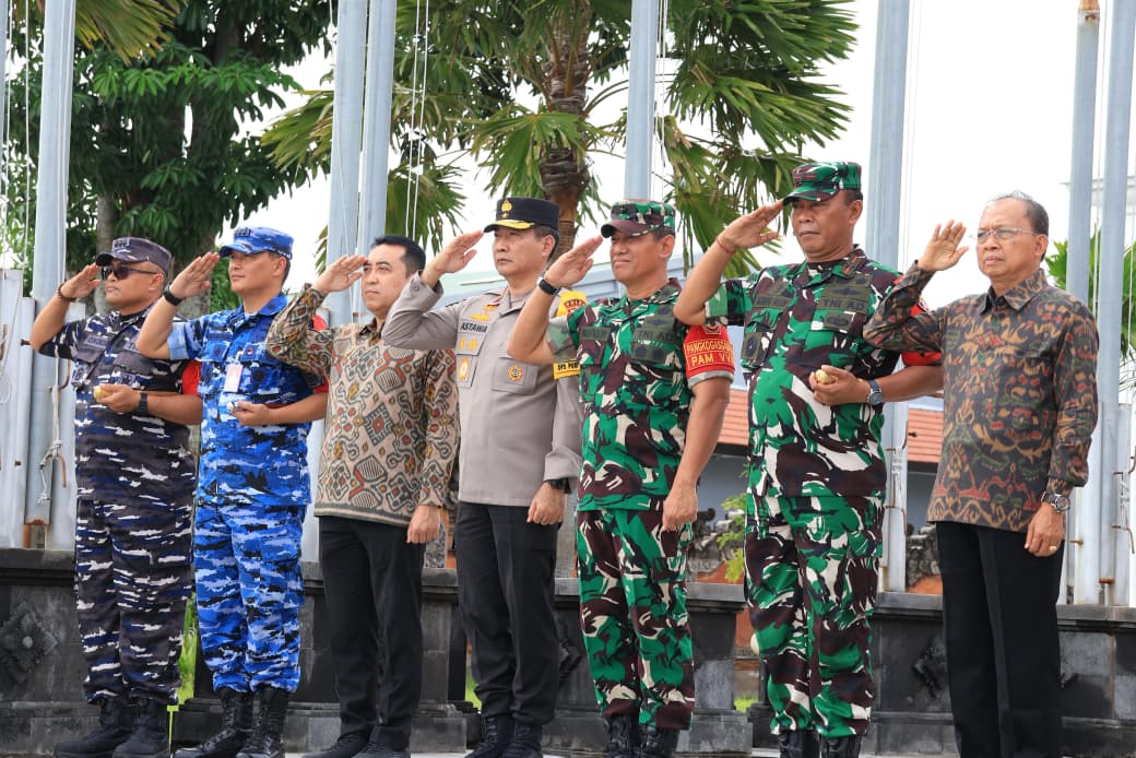 Pengamanan Ketat Warnai Keberangkatan Wapres Gibran Rakabuming Raka dari Bali