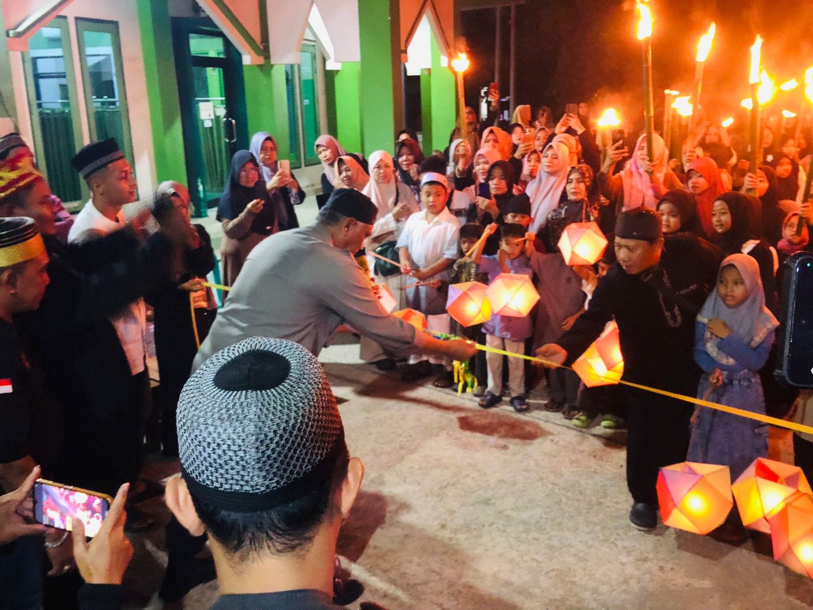 Pontianak Barat Bersinar! Kapolsek Pontianak Kota Dukung Tradisi Sambut Ramadan