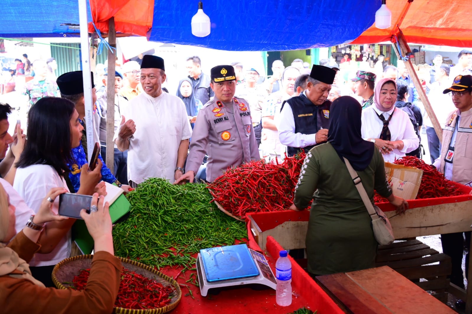 Jelang Ramadan 1447 H, Wakapolda Jambi dan Satgas Pangan Turun Langsung Cek Harga dan Stok di Pasar Angso Duo